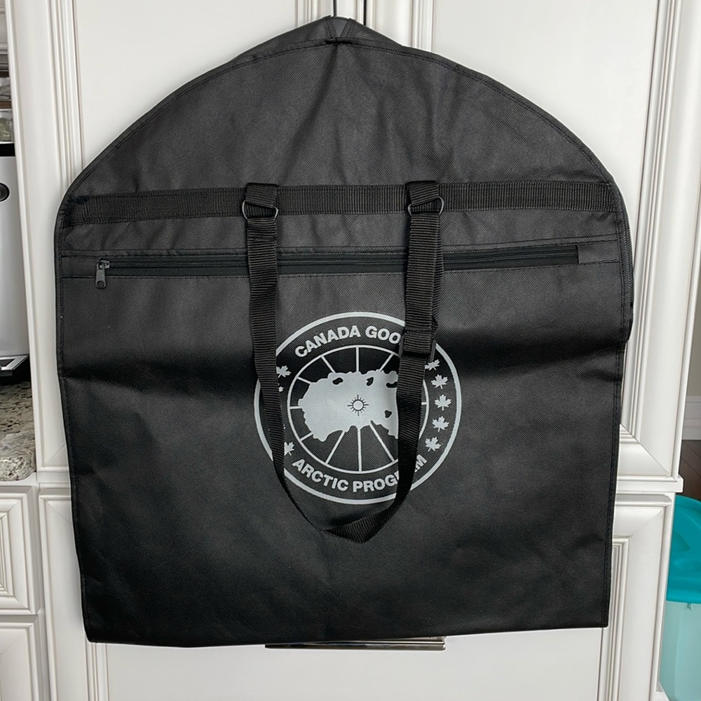 Canada Goose garment bag, Black